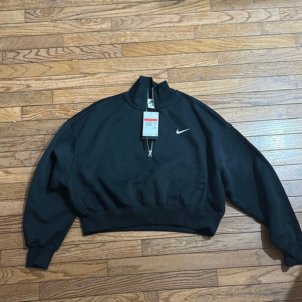 Nike Black Half-Zip Cropped Sweatshirt